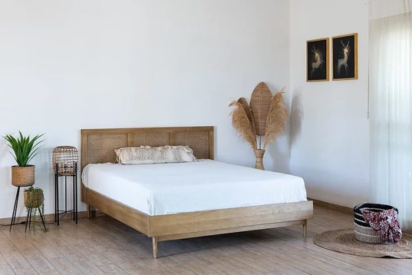 מיטת עץ דגם לוטן