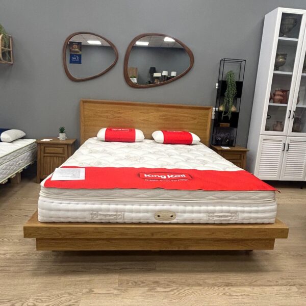 מיטה מרופדת דגם 449 - מהתצוגה