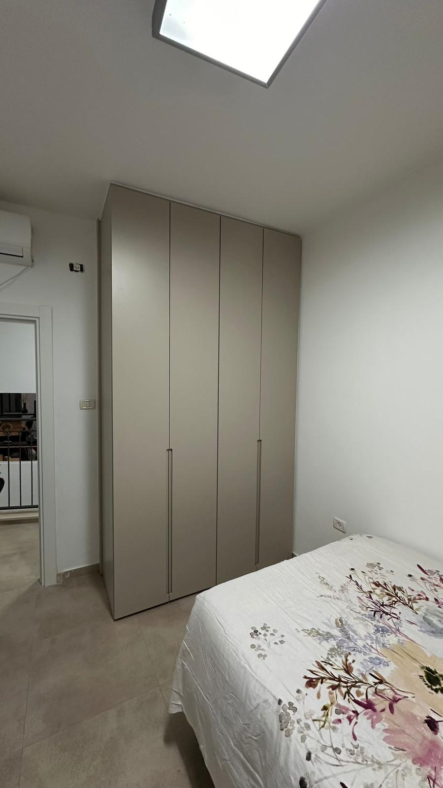 ארון קיר אלגנטי – תמונה 6